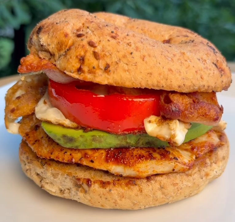 High-Protein, Low-Calorie Win: Chicken, Bacon & Avocado Bagel That Packs 58g of Protein!